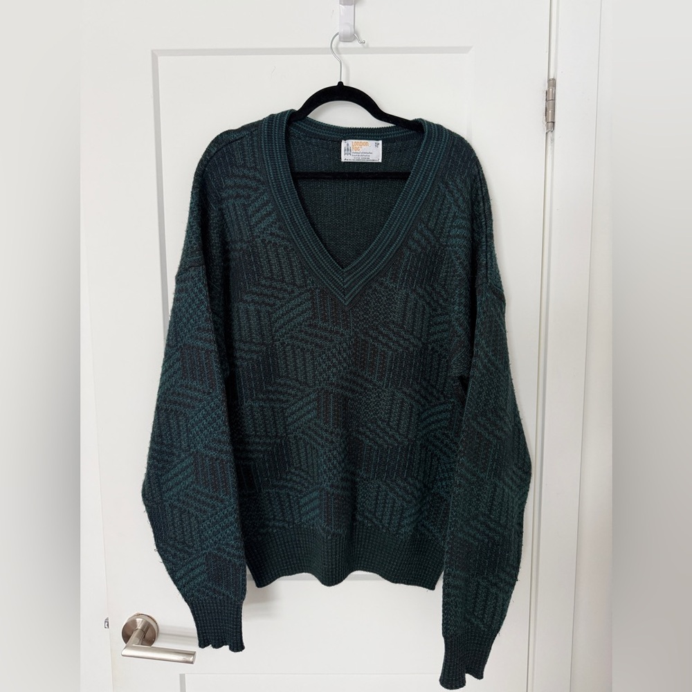 London Fog Geometric Knit Sweater in Green, Blue and Black